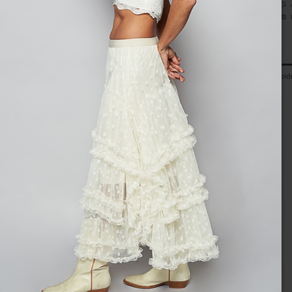 POL Cream Floral Embroidered Lined Layered Maxi Skirt - Picture 3 of 6